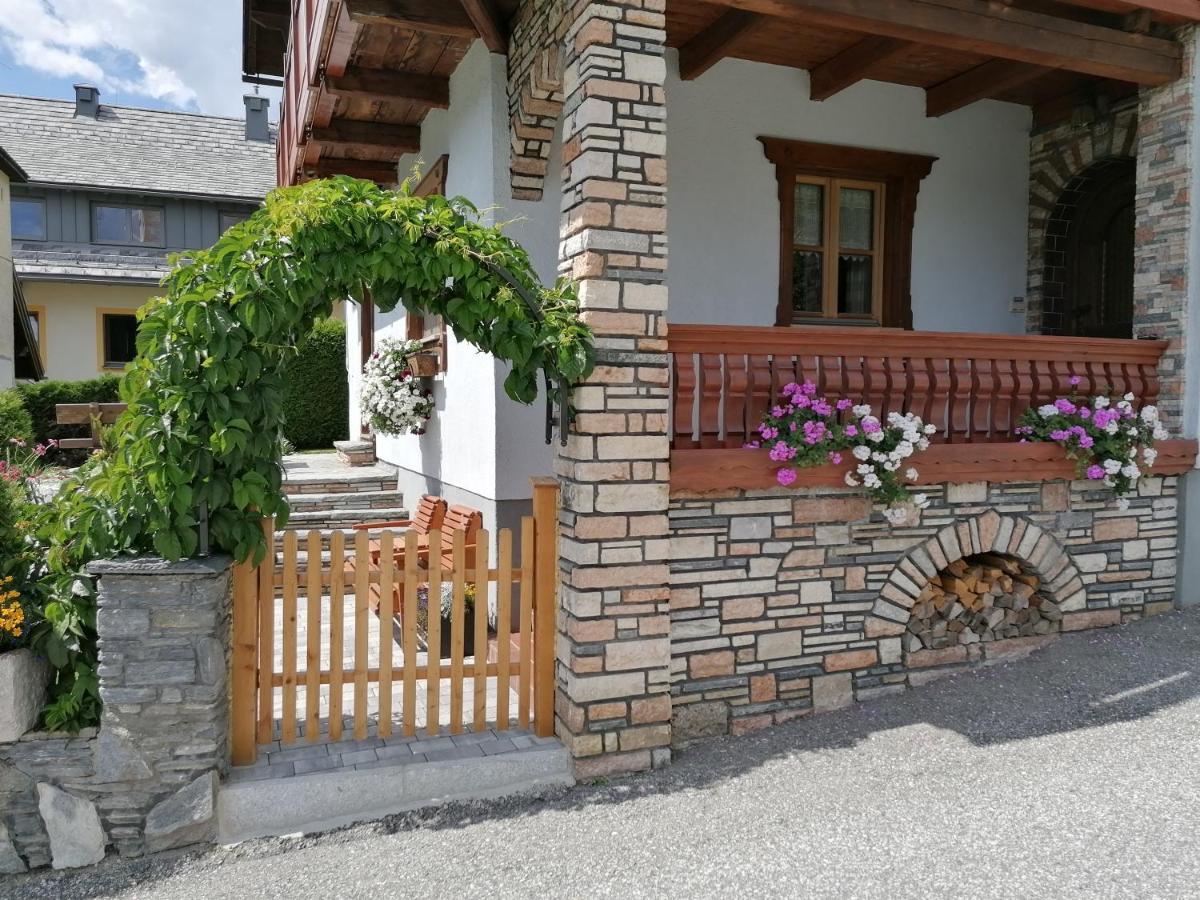 Ferienwohnung Holzer ザンクト・ミヒャエル・イム・ルンガウ エクステリア 写真